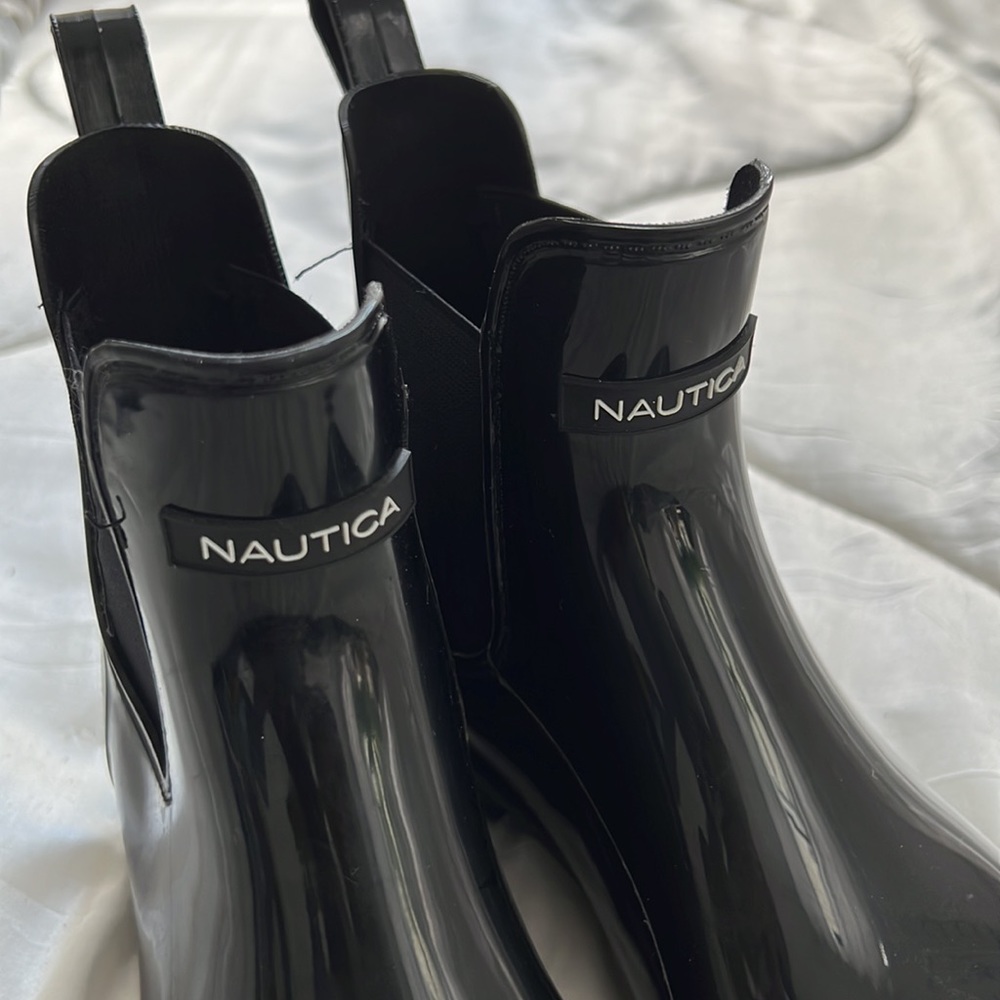 Nautica Rain Boots Black - Picture 4 of 4